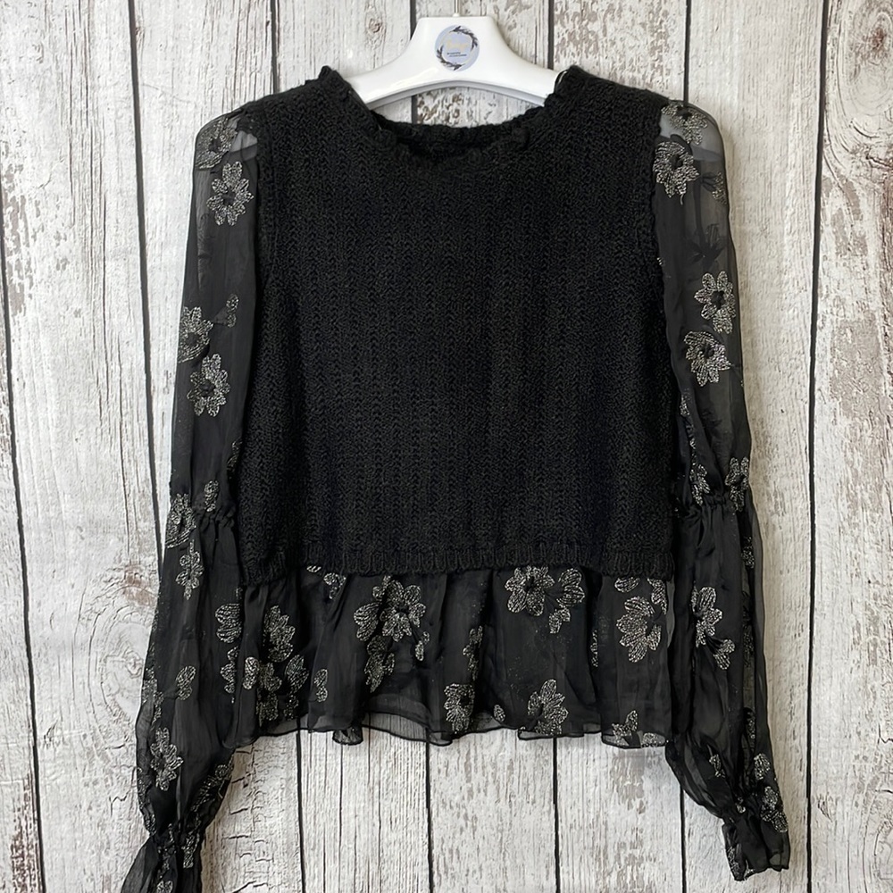 Anthropologie layered look top size small. NWT.​​​